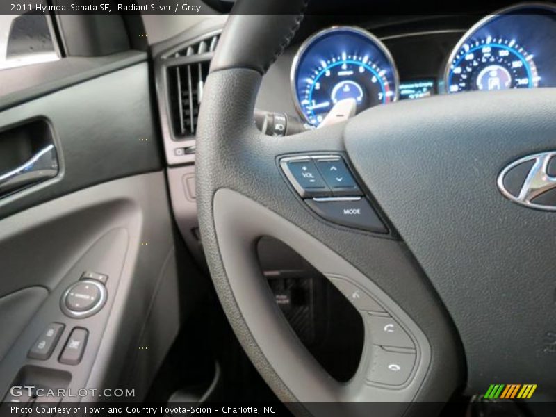 Radiant Silver / Gray 2011 Hyundai Sonata SE