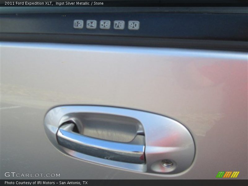 Ingot Silver Metallic / Stone 2011 Ford Expedition XLT