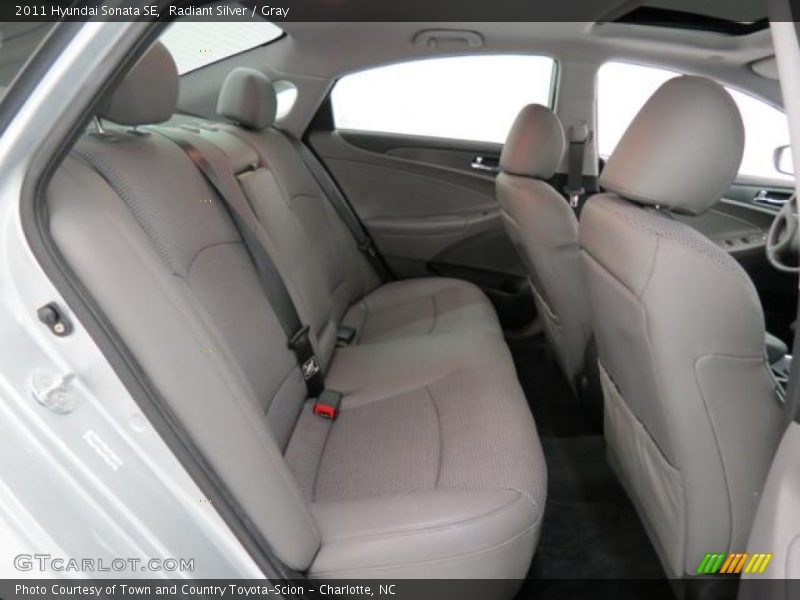 Radiant Silver / Gray 2011 Hyundai Sonata SE