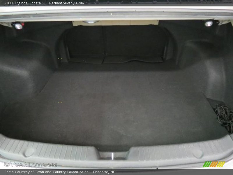 Radiant Silver / Gray 2011 Hyundai Sonata SE