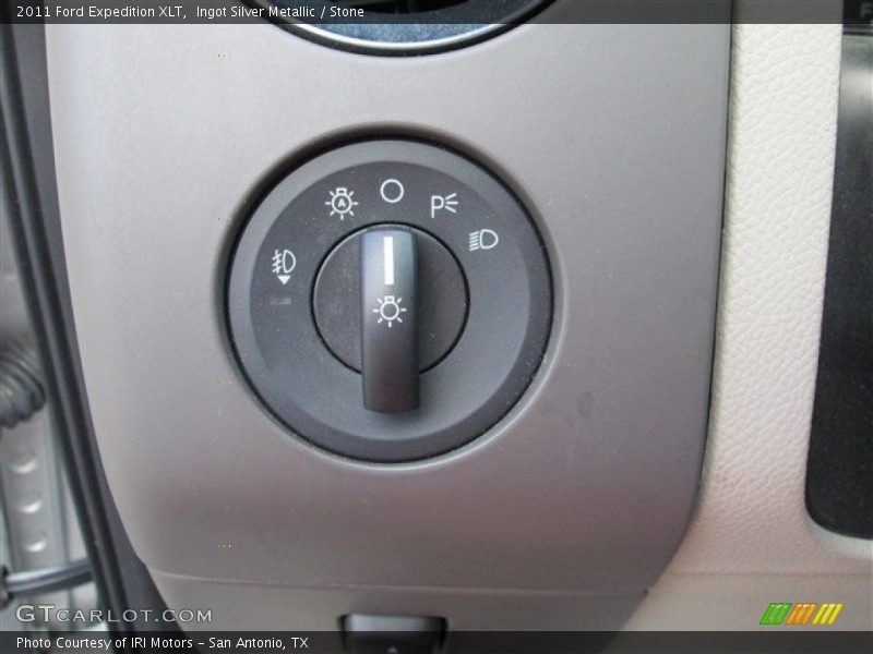 Ingot Silver Metallic / Stone 2011 Ford Expedition XLT