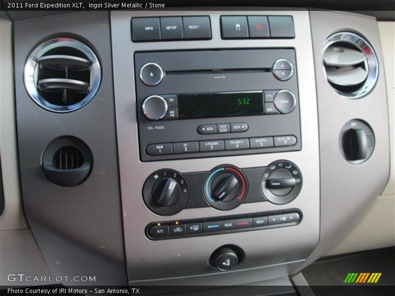 Ingot Silver Metallic / Stone 2011 Ford Expedition XLT