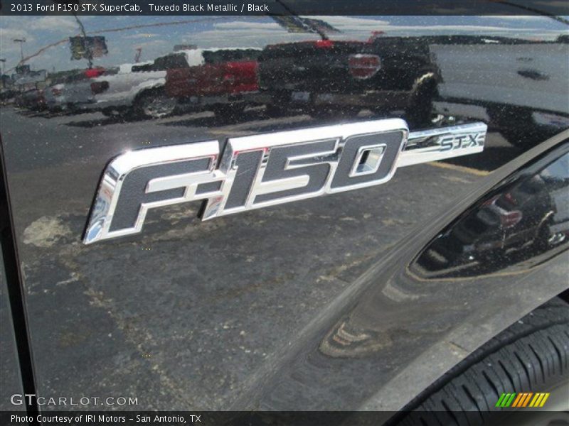 Tuxedo Black Metallic / Black 2013 Ford F150 STX SuperCab