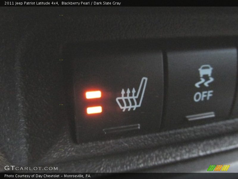 Blackberry Pearl / Dark Slate Gray 2011 Jeep Patriot Latitude 4x4