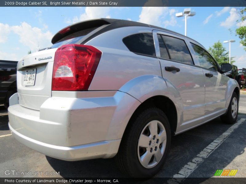 Bright Silver Metallic / Dark Slate Gray 2009 Dodge Caliber SE