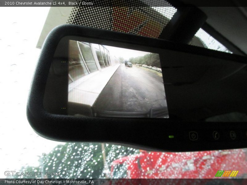 Black / Ebony 2010 Chevrolet Avalanche LS 4x4