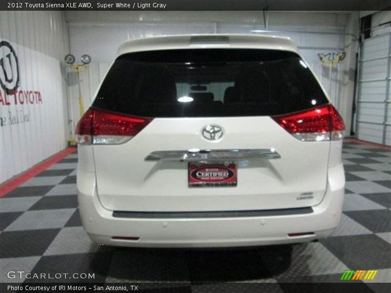 Super White / Light Gray 2012 Toyota Sienna XLE AWD
