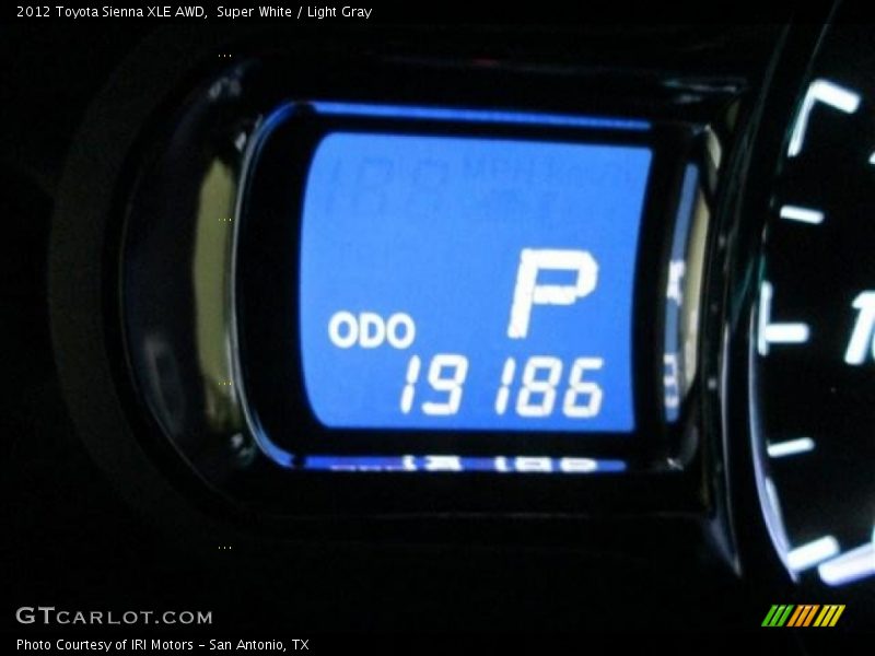 Super White / Light Gray 2012 Toyota Sienna XLE AWD