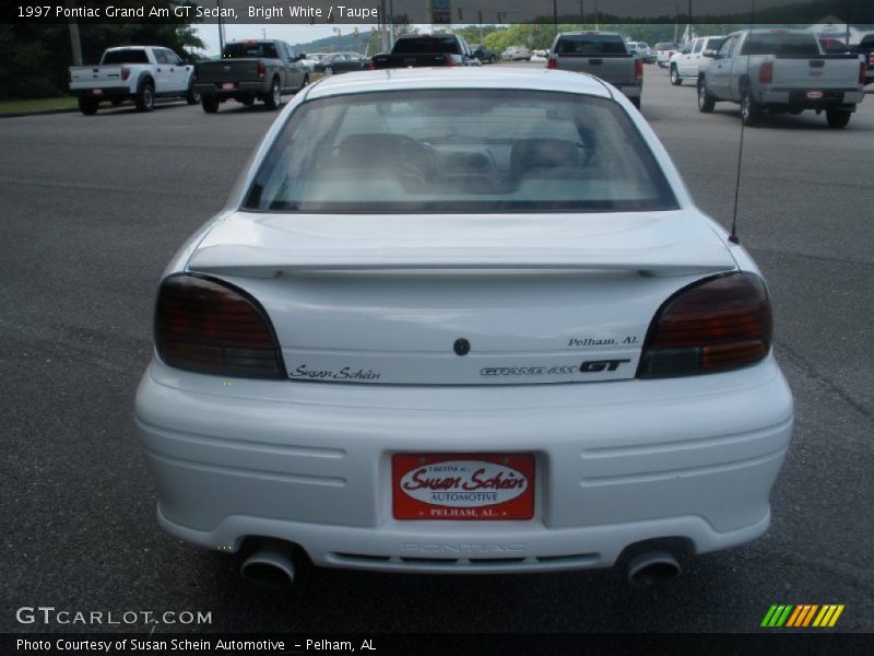 Bright White / Taupe 1997 Pontiac Grand Am GT Sedan