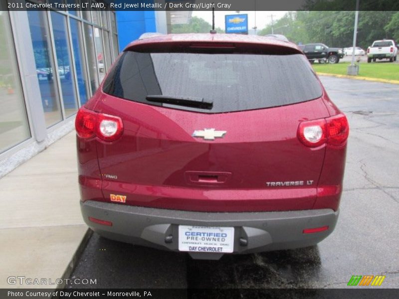 Red Jewel Metallic / Dark Gray/Light Gray 2011 Chevrolet Traverse LT AWD