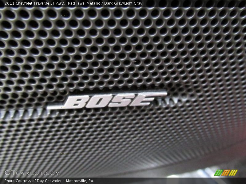 Red Jewel Metallic / Dark Gray/Light Gray 2011 Chevrolet Traverse LT AWD
