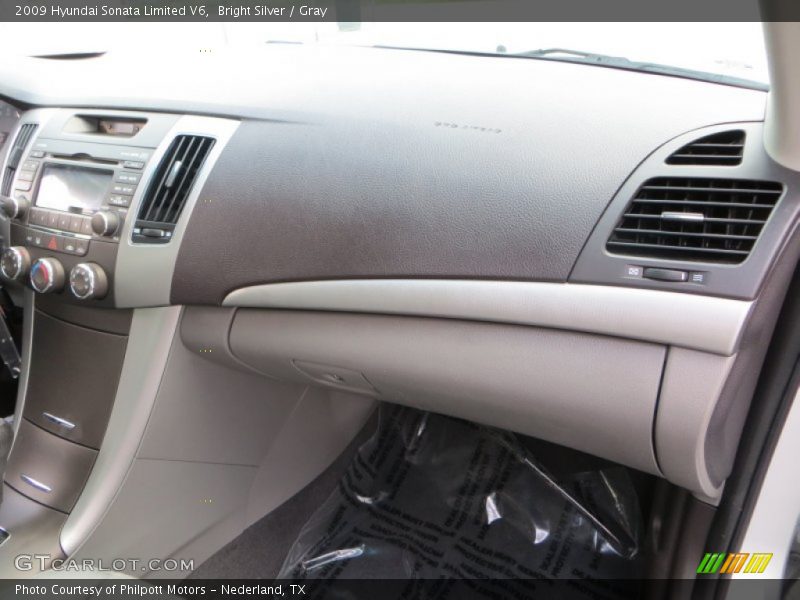 Bright Silver / Gray 2009 Hyundai Sonata Limited V6