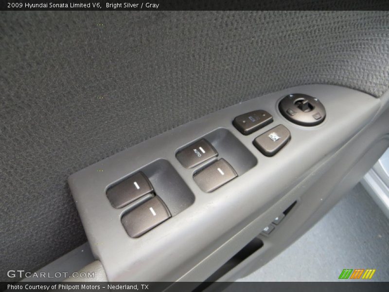 Bright Silver / Gray 2009 Hyundai Sonata Limited V6