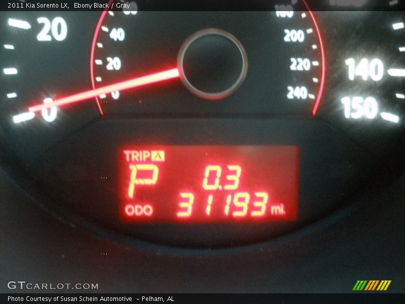Ebony Black / Gray 2011 Kia Sorento LX