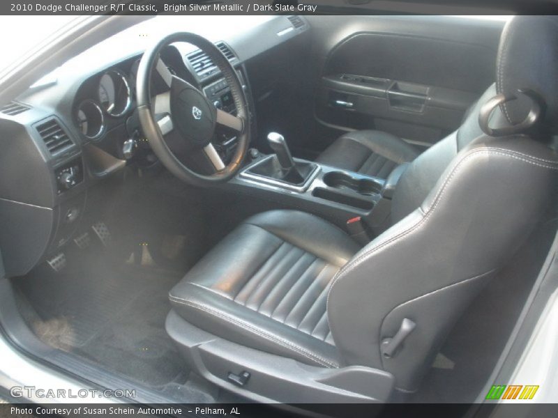 Bright Silver Metallic / Dark Slate Gray 2010 Dodge Challenger R/T Classic