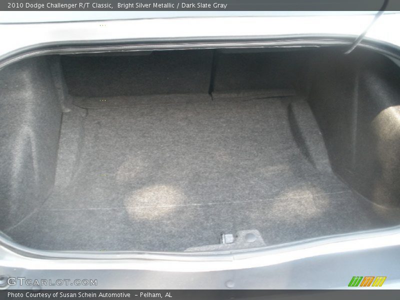 Bright Silver Metallic / Dark Slate Gray 2010 Dodge Challenger R/T Classic
