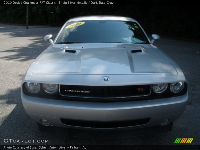 Bright Silver Metallic / Dark Slate Gray 2010 Dodge Challenger R/T Classic