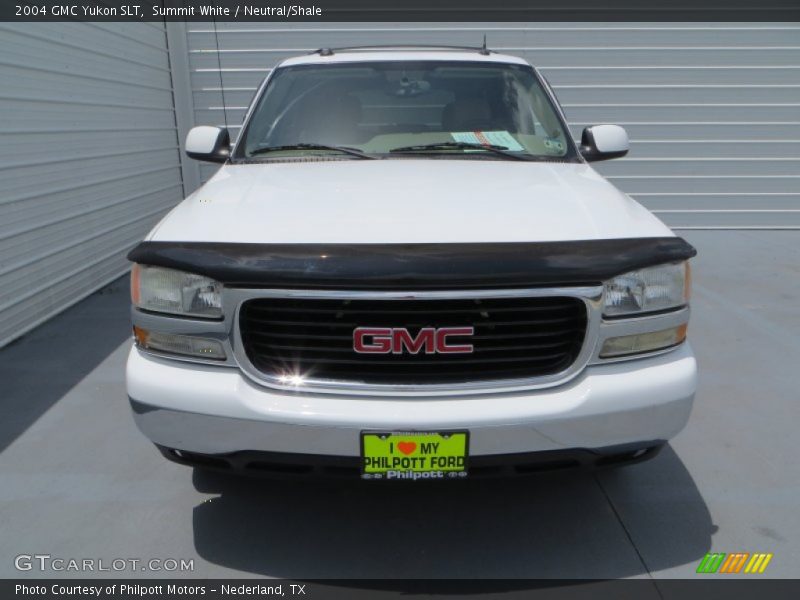 Summit White / Neutral/Shale 2004 GMC Yukon SLT