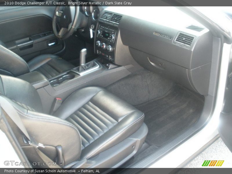 Bright Silver Metallic / Dark Slate Gray 2010 Dodge Challenger R/T Classic