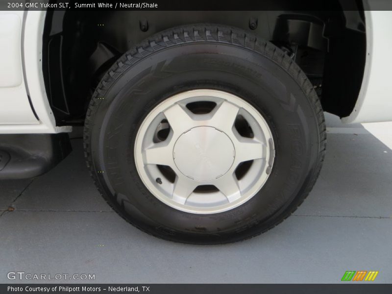Summit White / Neutral/Shale 2004 GMC Yukon SLT