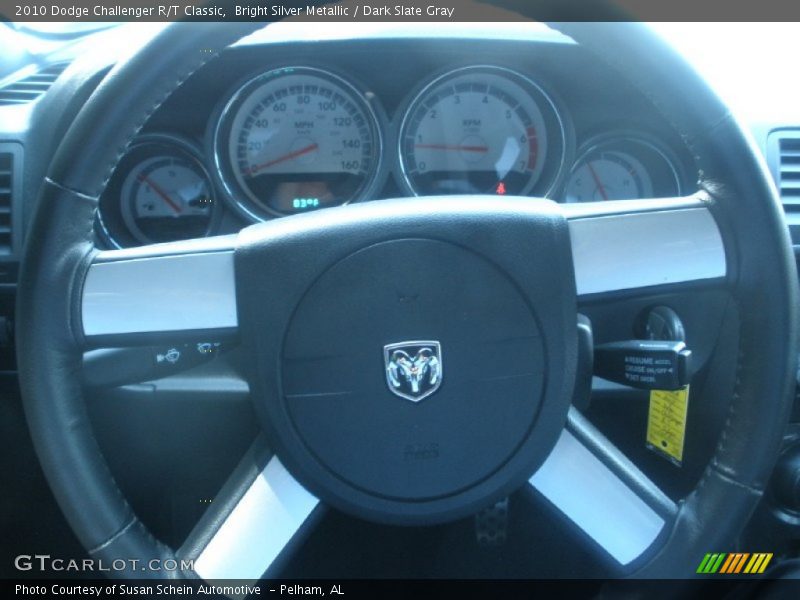 Bright Silver Metallic / Dark Slate Gray 2010 Dodge Challenger R/T Classic