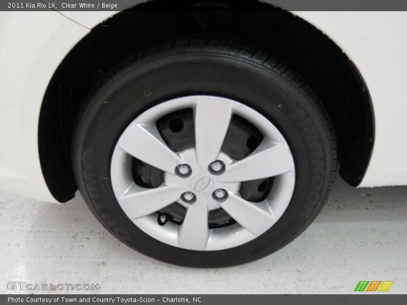  2011 Rio LX Wheel