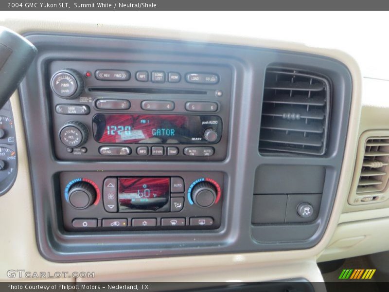 Summit White / Neutral/Shale 2004 GMC Yukon SLT