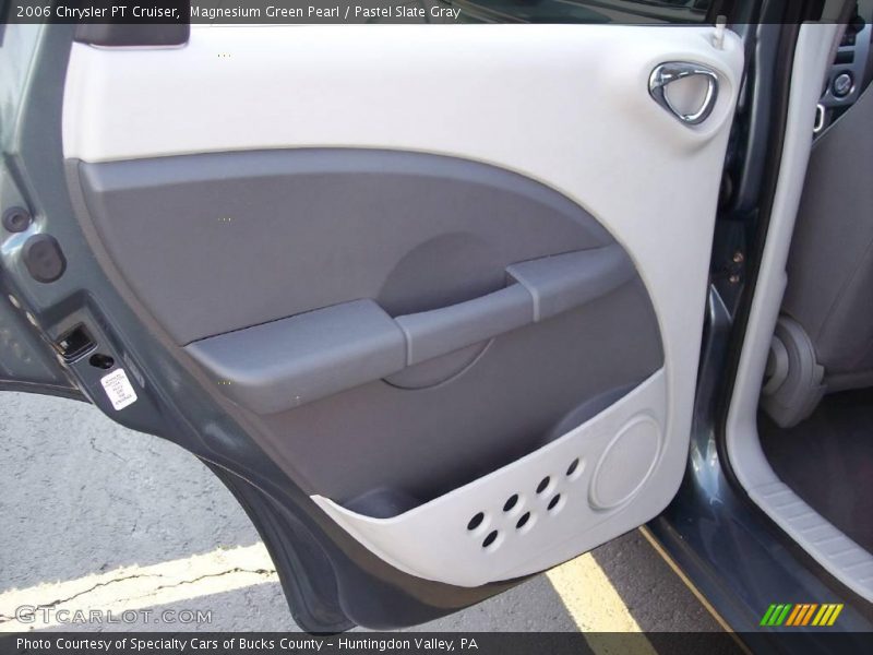 Magnesium Green Pearl / Pastel Slate Gray 2006 Chrysler PT Cruiser