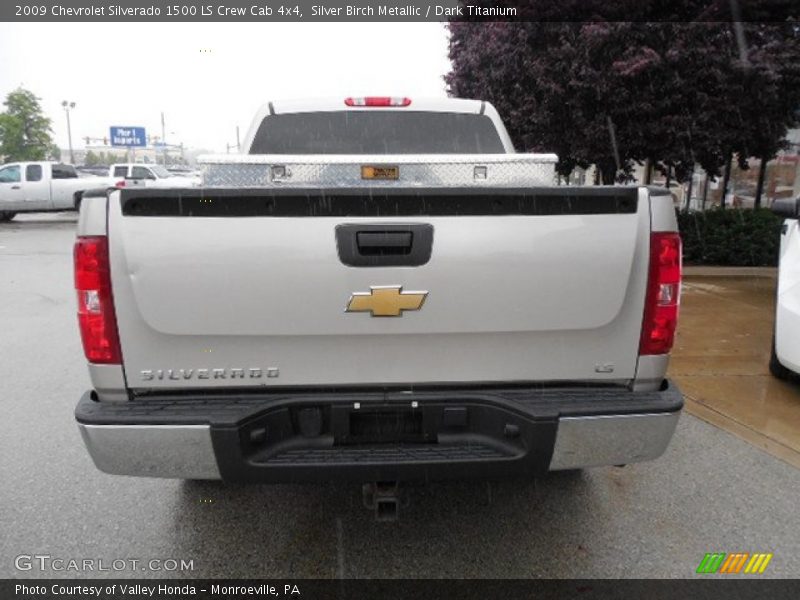 Silver Birch Metallic / Dark Titanium 2009 Chevrolet Silverado 1500 LS Crew Cab 4x4