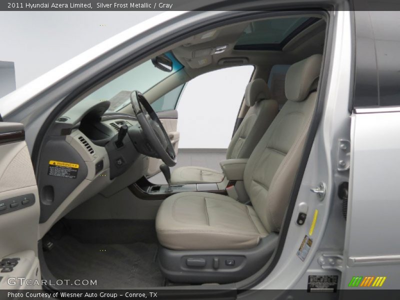 Front Seat of 2011 Azera Limited