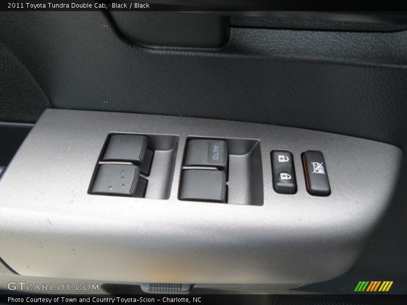 Black / Black 2011 Toyota Tundra Double Cab