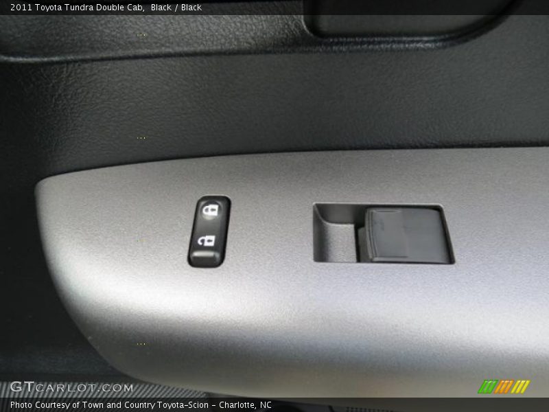 Black / Black 2011 Toyota Tundra Double Cab