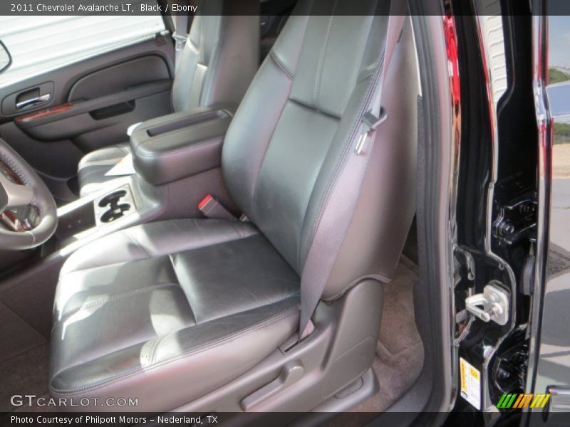 Black / Ebony 2011 Chevrolet Avalanche LT