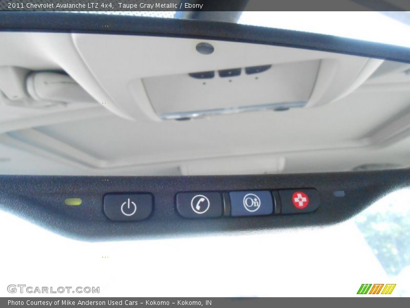 Taupe Gray Metallic / Ebony 2011 Chevrolet Avalanche LTZ 4x4