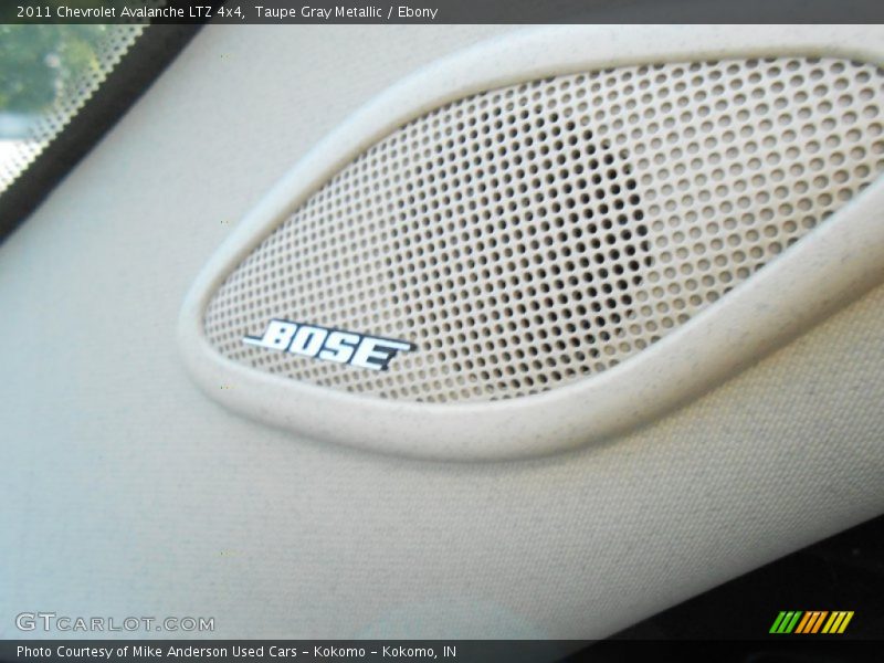 Taupe Gray Metallic / Ebony 2011 Chevrolet Avalanche LTZ 4x4