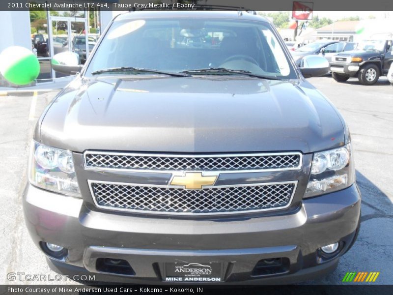 Taupe Gray Metallic / Ebony 2011 Chevrolet Avalanche LTZ 4x4