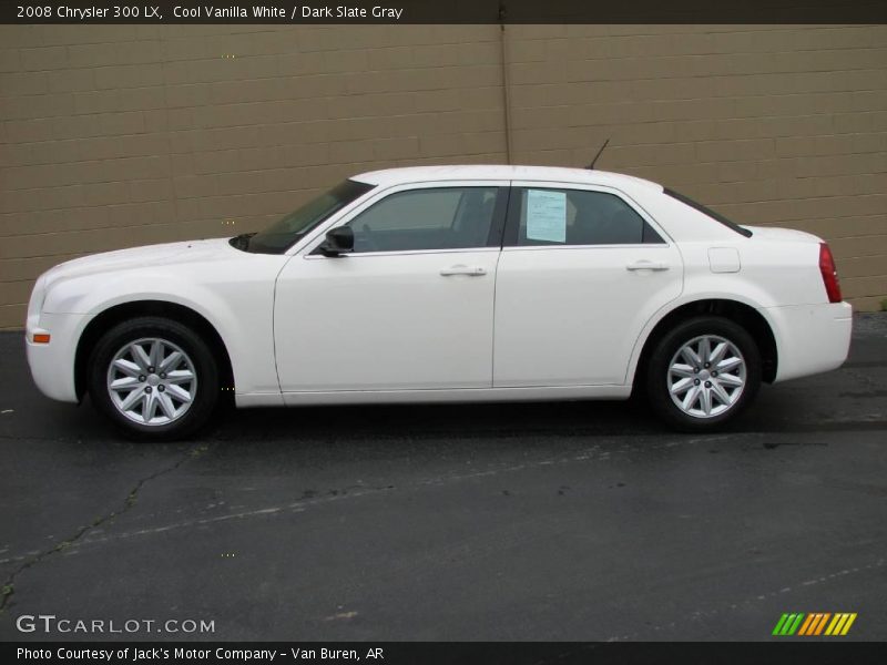 Cool Vanilla White / Dark Slate Gray 2008 Chrysler 300 LX