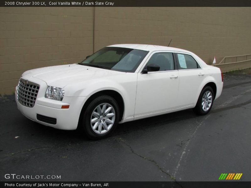 Cool Vanilla White / Dark Slate Gray 2008 Chrysler 300 LX