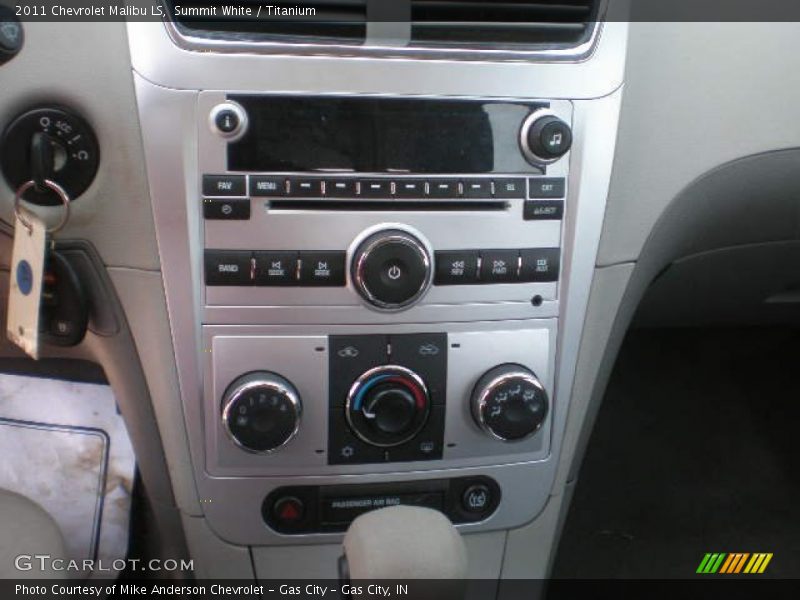 Summit White / Titanium 2011 Chevrolet Malibu LS