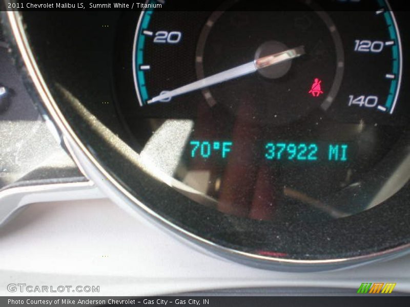 Summit White / Titanium 2011 Chevrolet Malibu LS