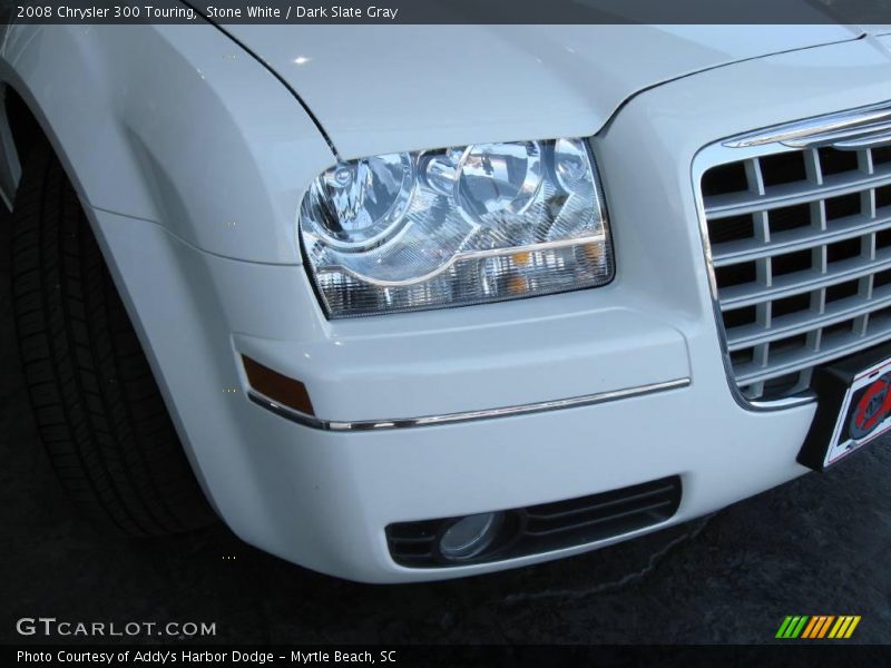 Stone White / Dark Slate Gray 2008 Chrysler 300 Touring