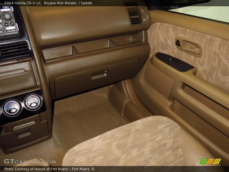 Mojave Mist Metallic / Saddle 2004 Honda CR-V LX