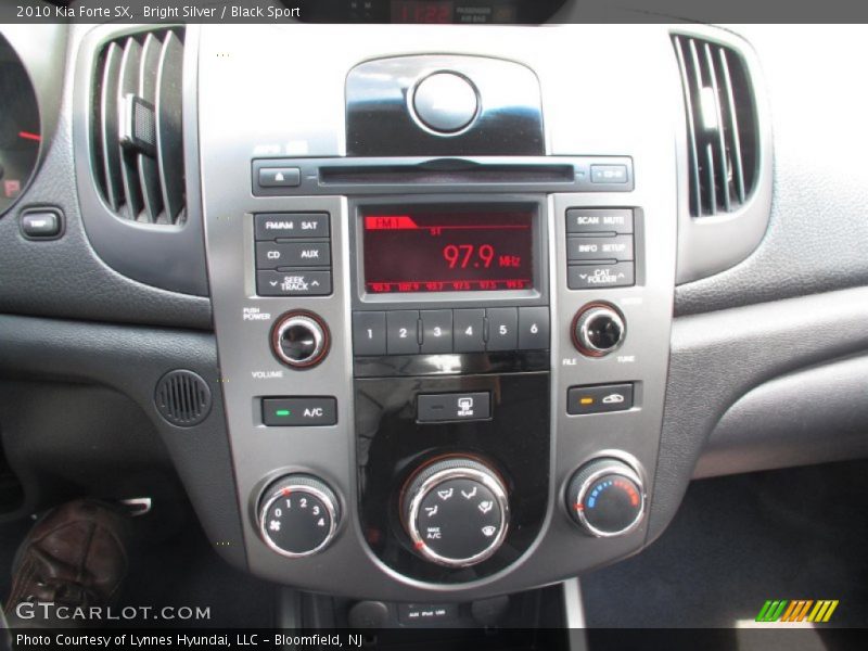 Bright Silver / Black Sport 2010 Kia Forte SX