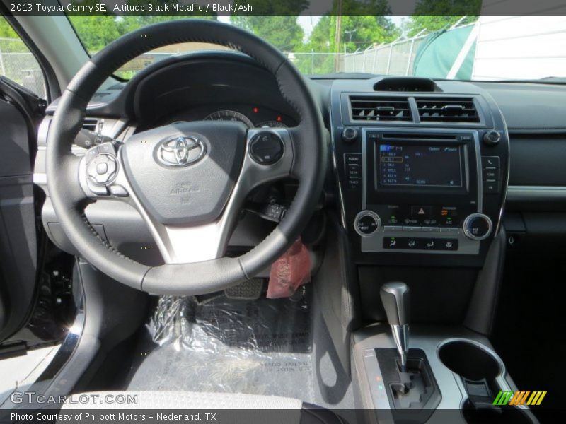 Attitude Black Metallic / Black/Ash 2013 Toyota Camry SE