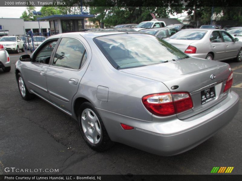 Titanium / Black 2000 Infiniti I 30