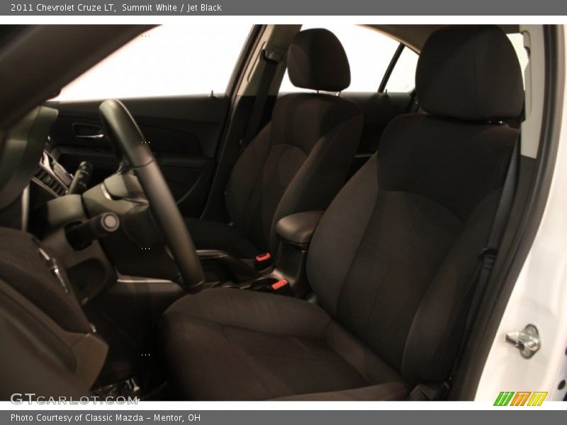 Summit White / Jet Black 2011 Chevrolet Cruze LT