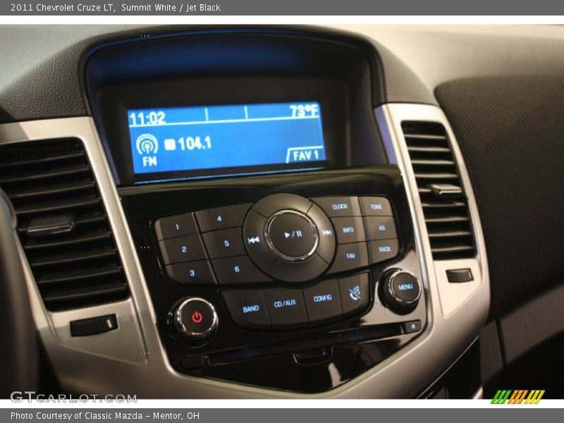 Summit White / Jet Black 2011 Chevrolet Cruze LT