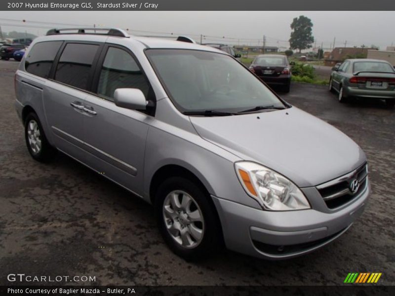 Front 3/4 View of 2007 Entourage GLS