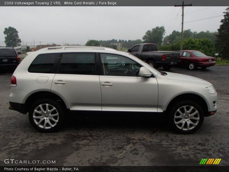 White Gold Metallic / Pure Beige 2009 Volkswagen Touareg 2 VR6