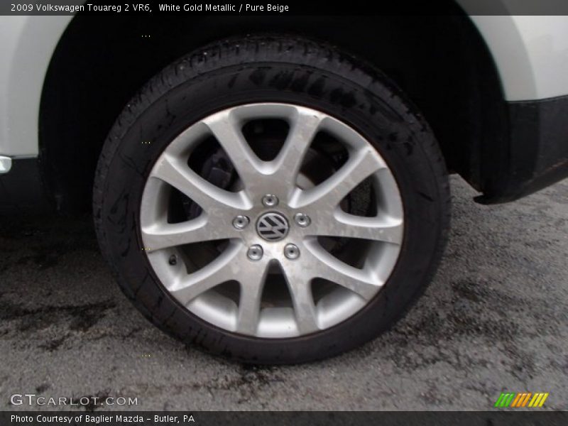 White Gold Metallic / Pure Beige 2009 Volkswagen Touareg 2 VR6